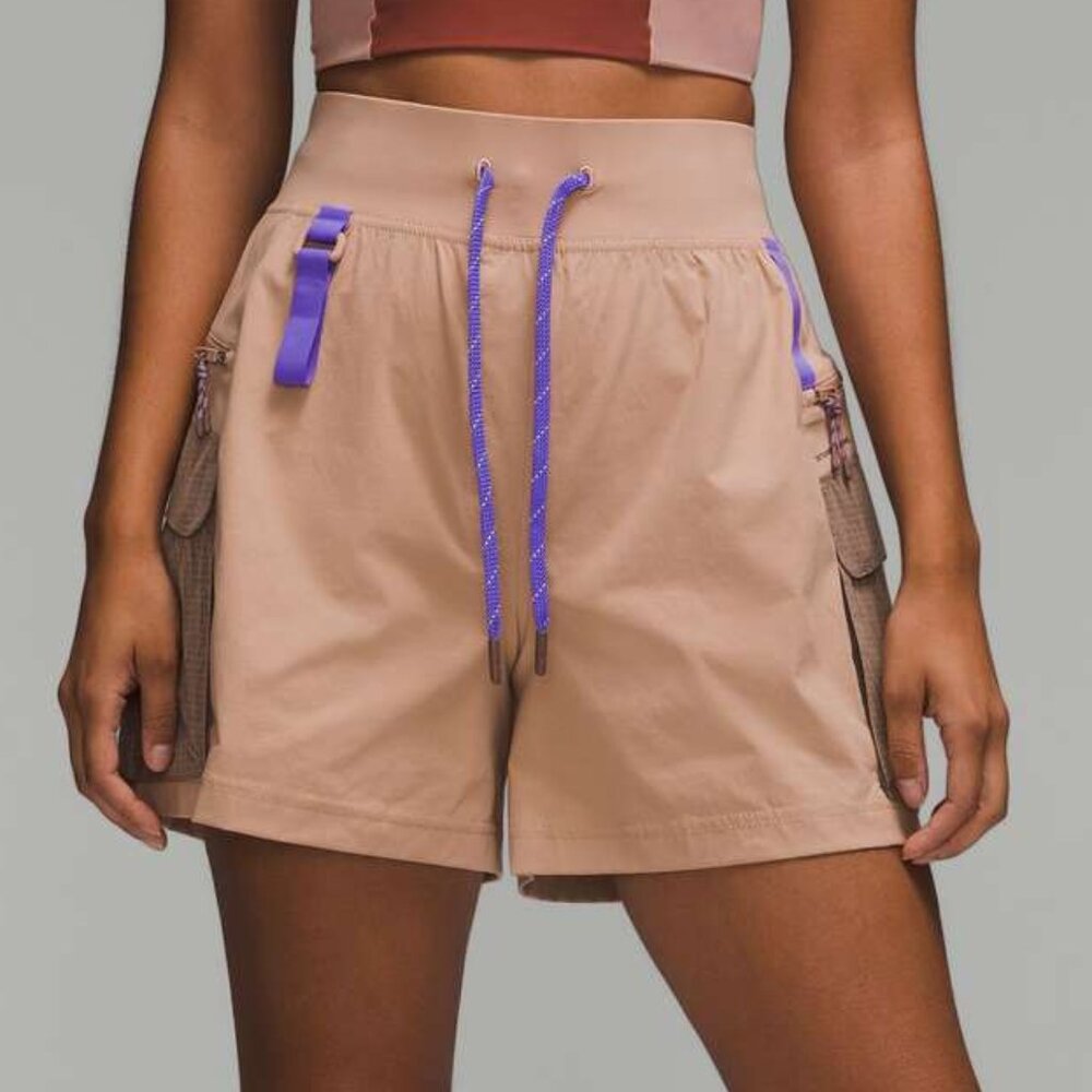 Lululemon Multi-Pocket Cargo High-Rise Hiking Short in Pink Clay